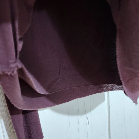 Bailey 44 Plum Ruched One Cold Shoulder Asymmetrical Long Sleeve Top - Size S - Picture 4 of 8